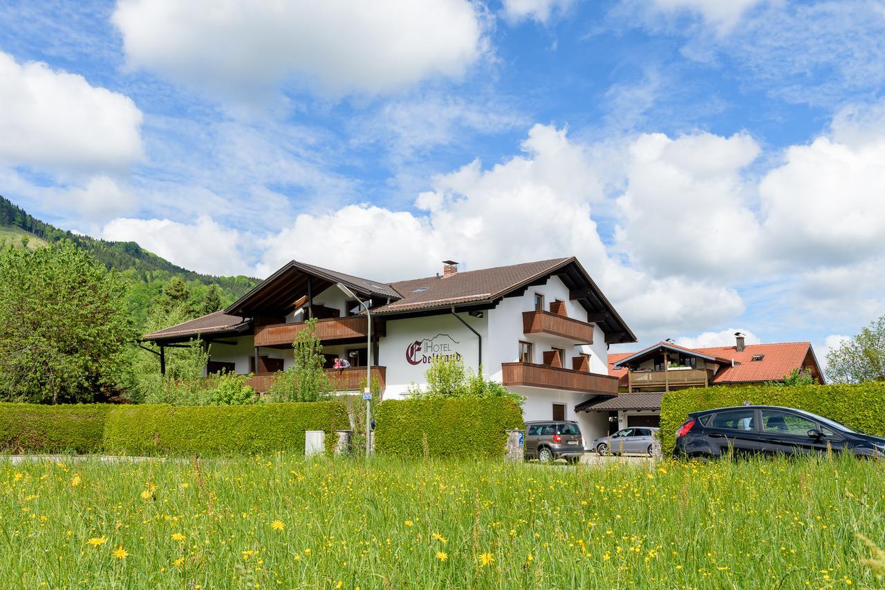 Kleines Hotel Edeltraud Aschau im Chiemgau Exterior foto